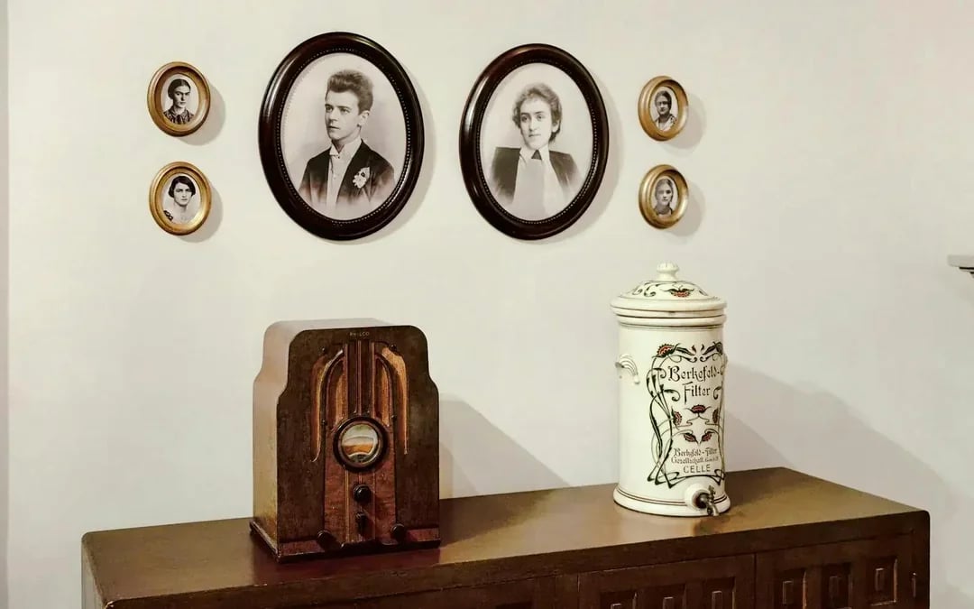 From Mexico City: Frida Kahlo Red House, Coyoacán & Xochimilco Tour with Hotel Pick-Up Image 7