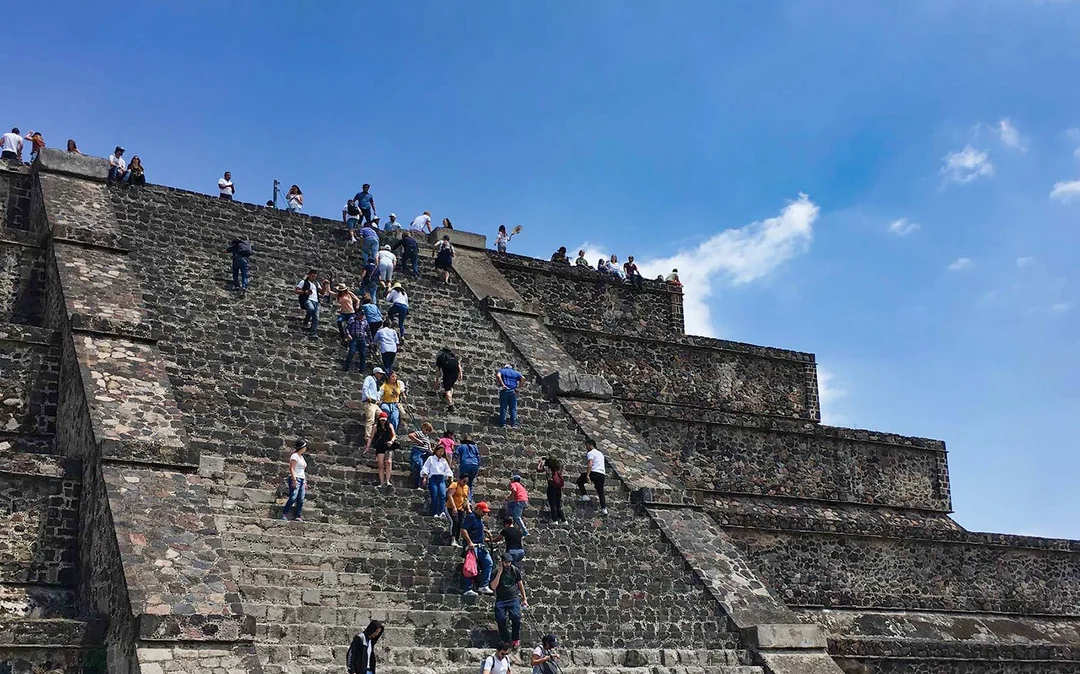 From Mexico City: Teotihuacán Guided Day Tour Image 3