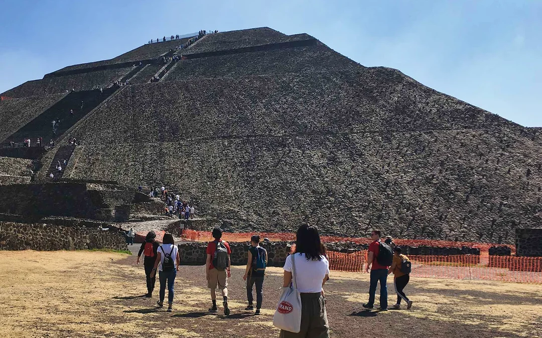 From Mexico City: Teotihuacán Guided Day Tour Image 4