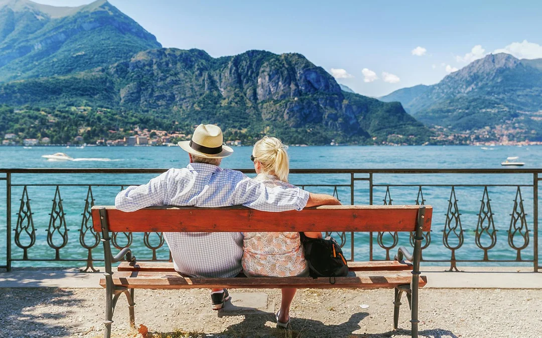 From Milan: Lake Como & Bellagio by Bus with Private Boat Tour Image 3