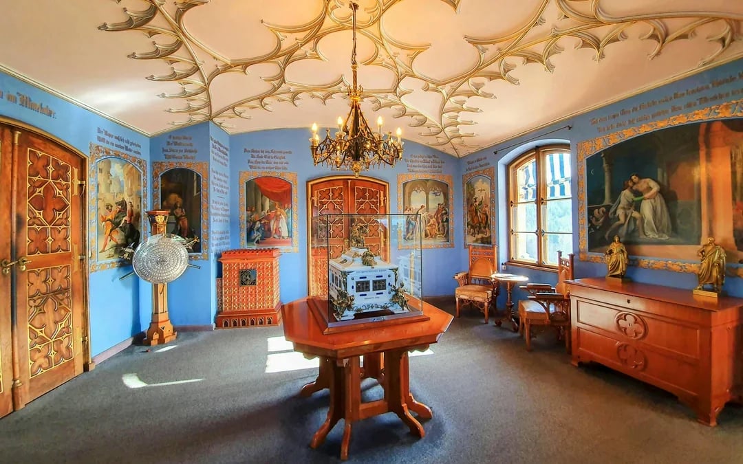From Munich: Neuschwanstein & Hohenschwangau Castles Guided Day Trip Image 7