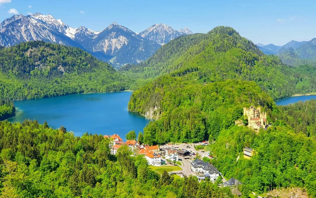 From Munich: Neuschwanstein & Hohenschwangau Castles Guided Day Trip Image 9