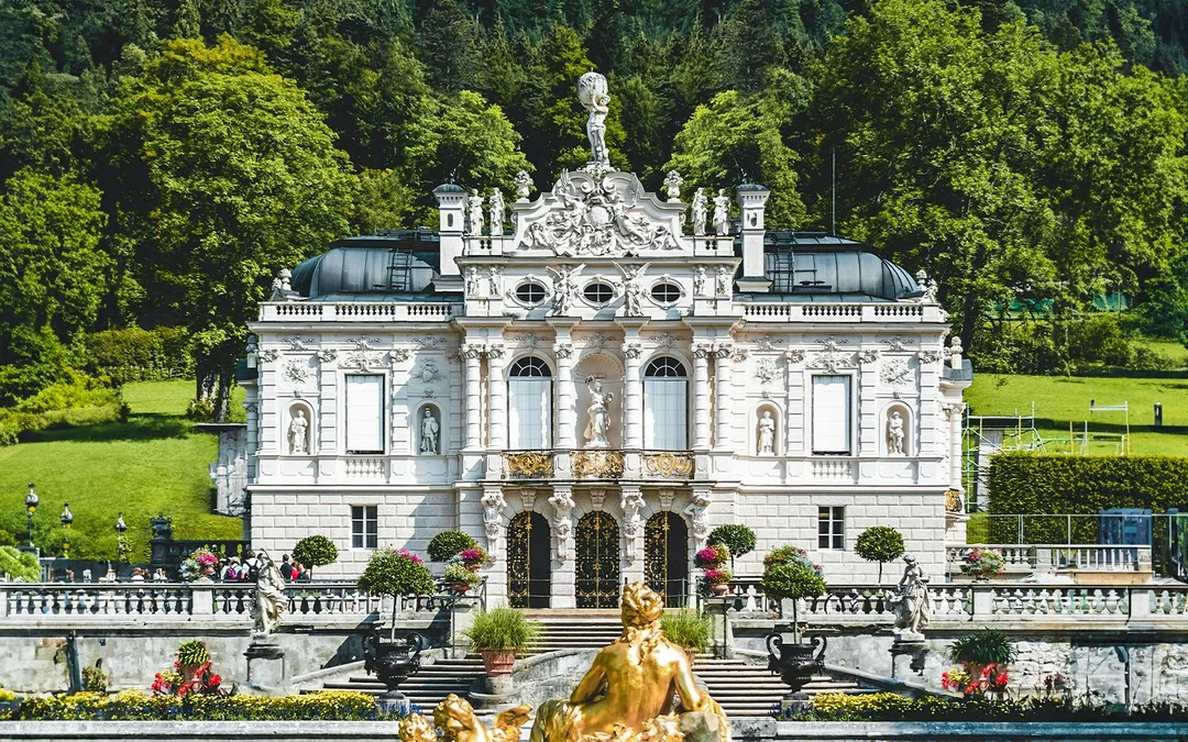 From Munich: Neuschwanstein, Linderhof Castles & Venus Grotto Full-Day Guided Tour in a Luxury Coach Image 3