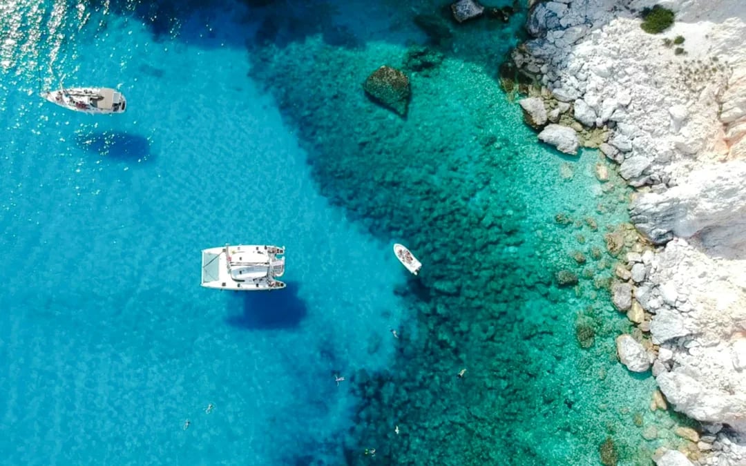 From Mykonos: Rhenia and Delos Cruise with Lunch, Guided Delos Tour and Hotel Transfers Image 6