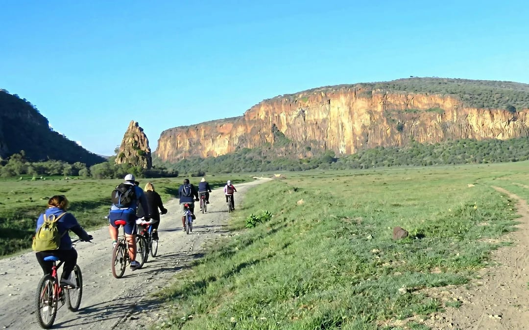 From Nairobi: Hell's Gate Biking & Hiking with Lake Naivasha Boat Ride Image 7
