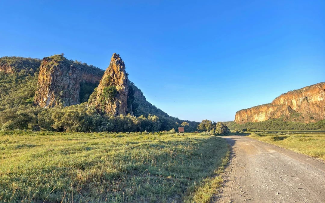 From Nairobi: Hell's Gate Biking & Hiking with Lake Naivasha Boat Ride Image 8