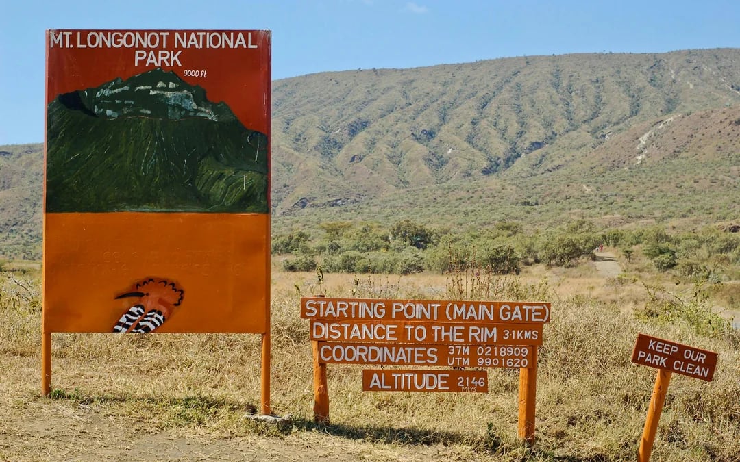 From Nairobi: Mount Longonot Day Tour with Crater Hike & Lake Naivasha Boat Ride Image 3
