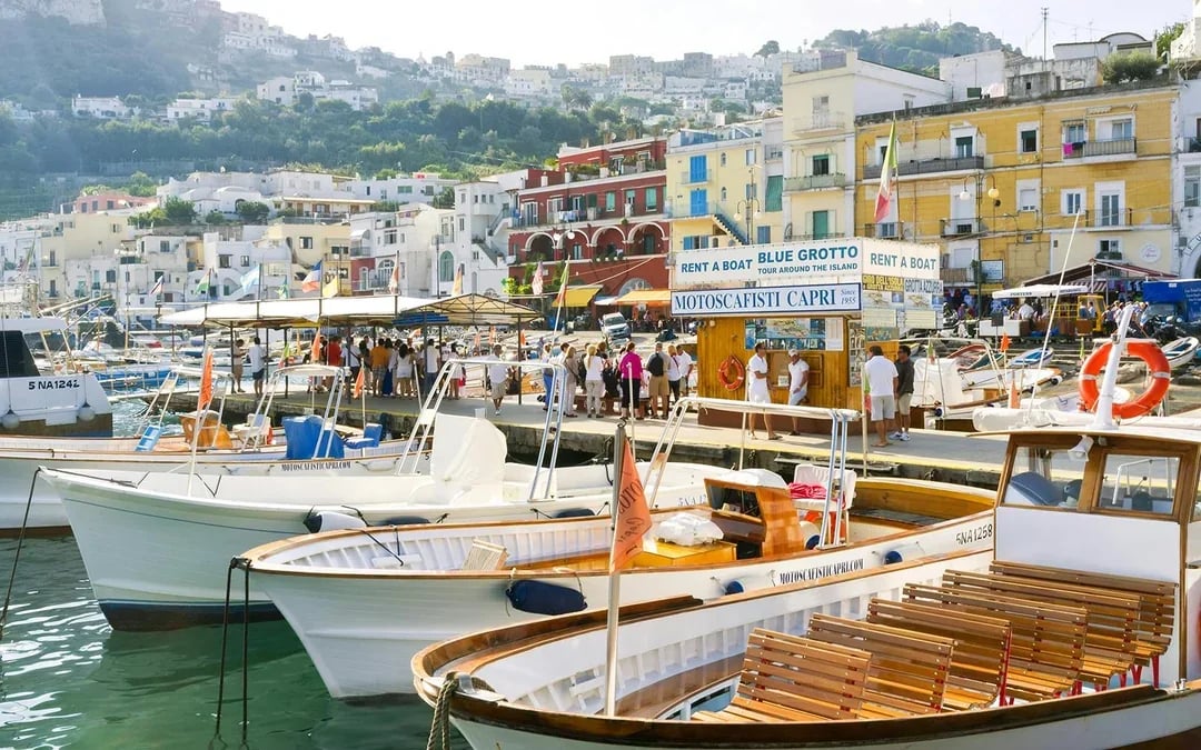 From Naples: Guided Tour of Capri & Blue Grotto with Round-Trip Boat Transfers Image 2