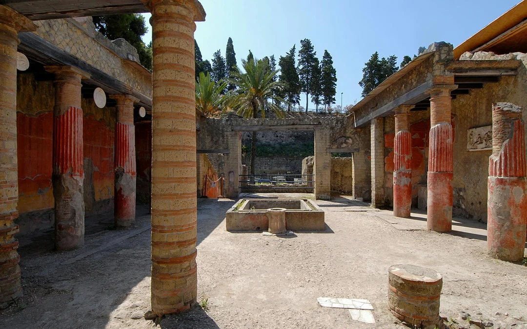 From Naples: Herculaneum Skip-the-Line Guided Tour Image 3