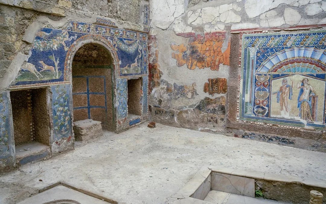From Naples: Herculaneum Skip-the-Line Guided Tour Image 9