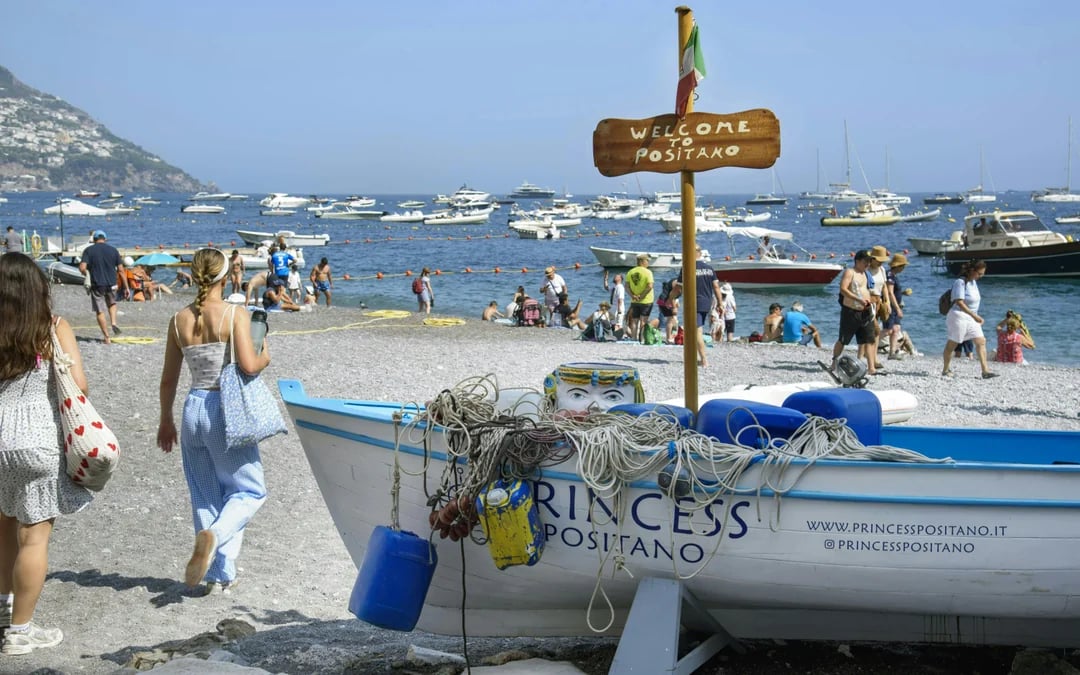 From Naples or Ercolano: Amalfi Coast Boat Tour to Amalfi & Positano with Optional Ravello Visit Image 7