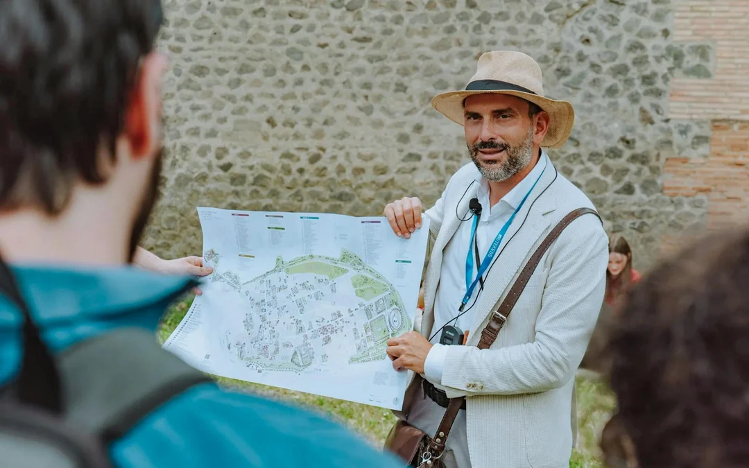 From Naples: Pompeii & Vesuvius Guided Tour with Transfers Image 1