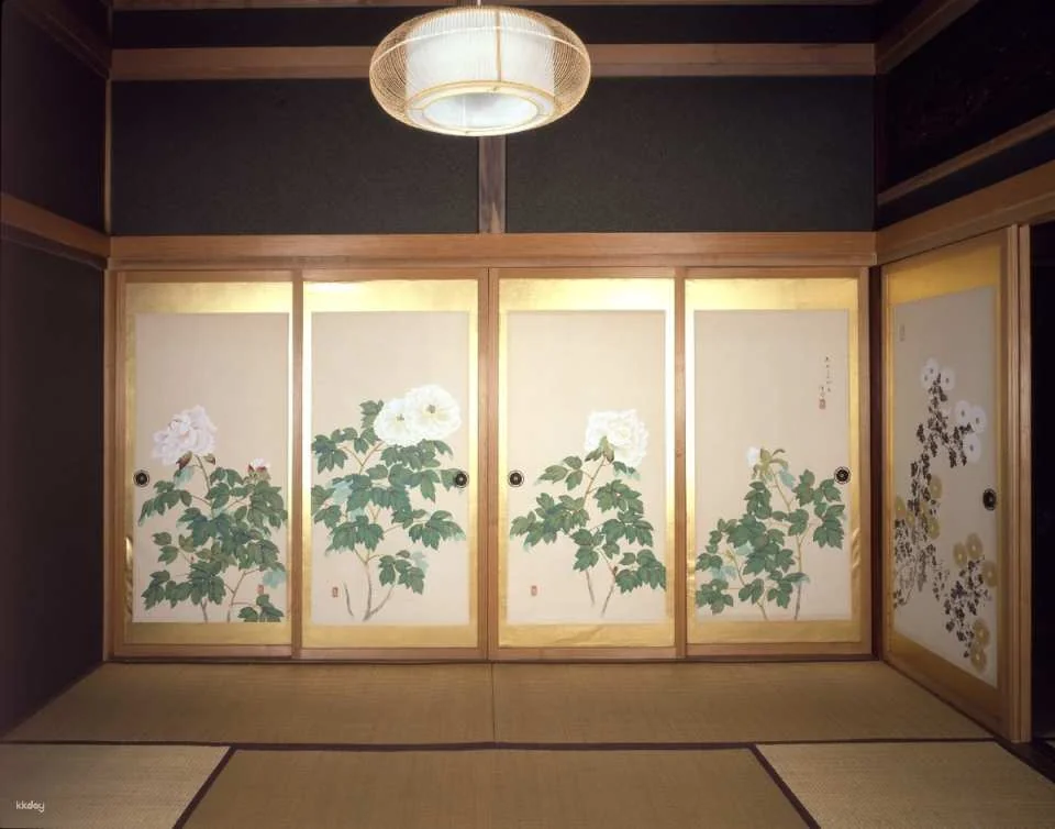 Otaru Kihinkan (The Old Aoyama Villa / Herring Goten Otaru) Admission Ticket | Hokkaido, Japan
