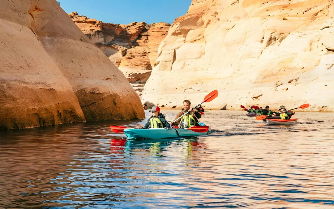 From Page: Lake Powell Kayak & Water Antelope Canyon Guided Tour Image 3