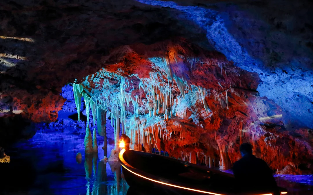 From Palma: Hams' Caves & Porto Cristo Half-Day Trip Image 2