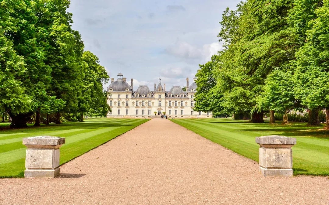 From Paris: All Day Loire Valley Trip with entry tickets Image 5