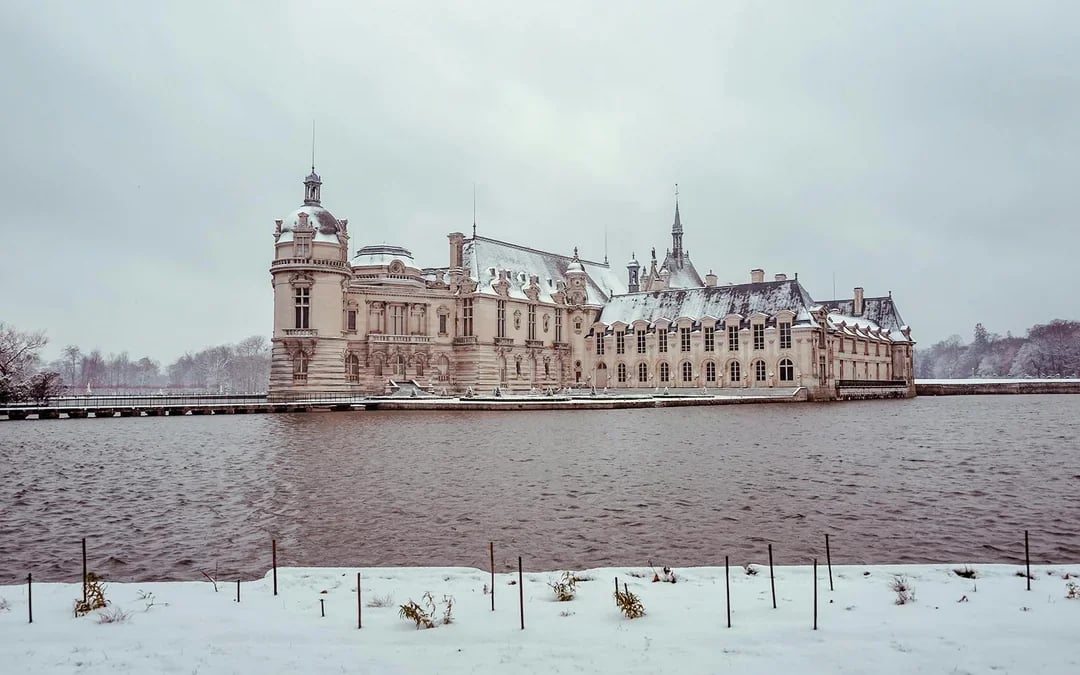 From Paris: Château of Chantilly Skip-the-Line Tickets with Round-Trip Train Transfers Image 2