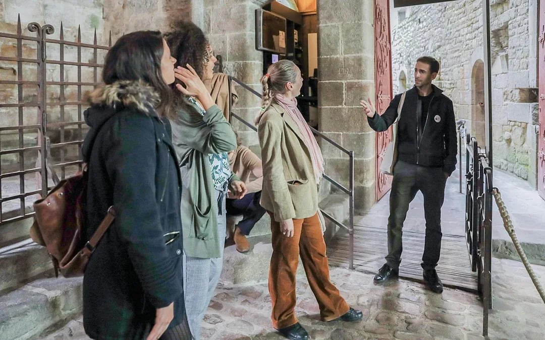 From Paris: Full-Day Guided Tour to Mont-Saint-Michel with Transfers and Abbey Entry Image 7