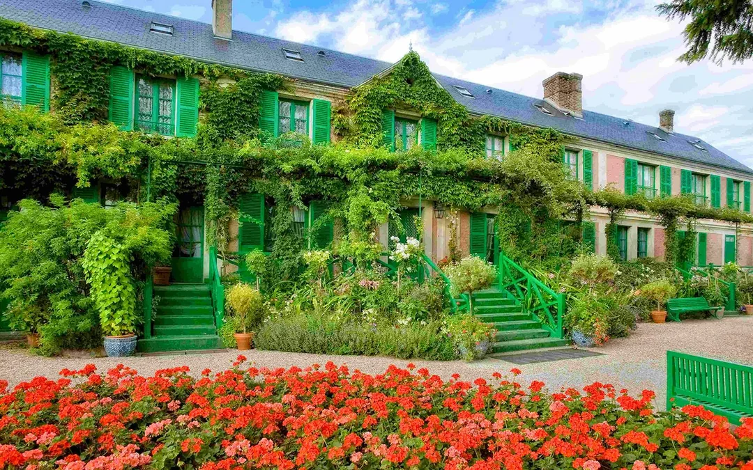 From Paris: Giverny Day Trip with Monet's House & Gardens Entry Image 1
