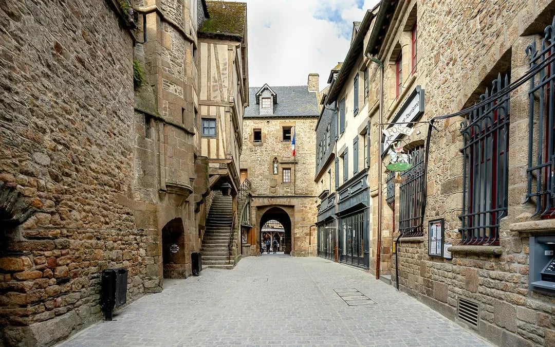 From Paris: Mont Saint-Michel Abbey Day Trip with Tickets & Audio Guide Image 5