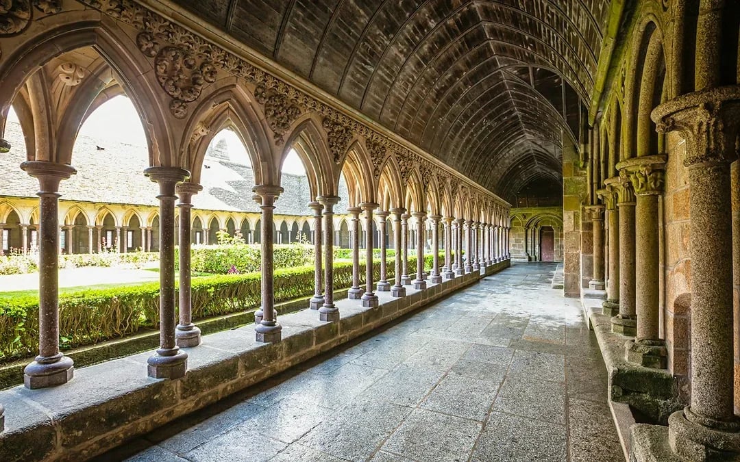 From Paris: Mont Saint-Michel Abbey Day Trip with Tickets & Audio Guide Image 7