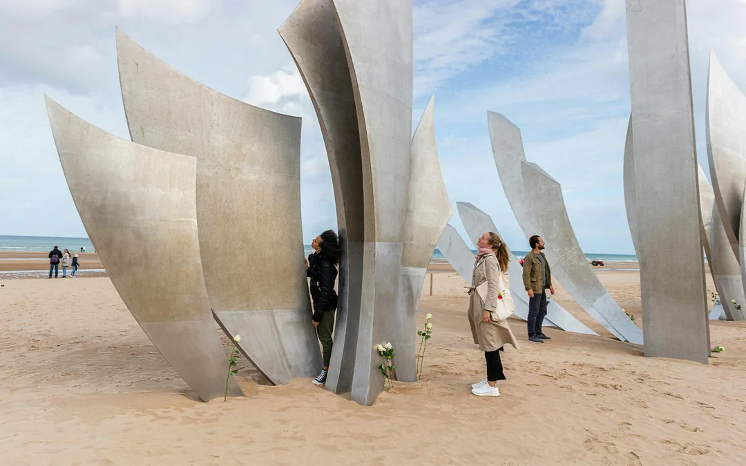 From Paris: Normandy US D-Day Landing Beaches Full-Day Tour Image 2
