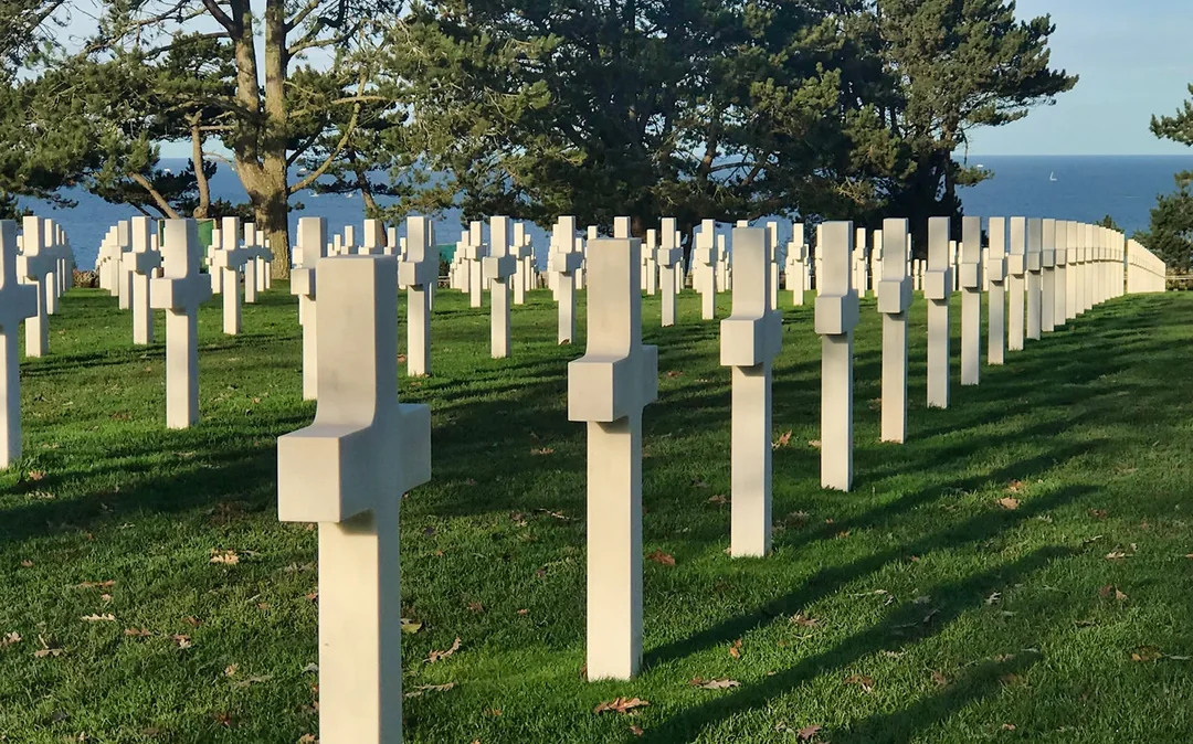 From Paris: Normandy US D-Day Landing Beaches Semi-Private Full-Day Tour Image 4
