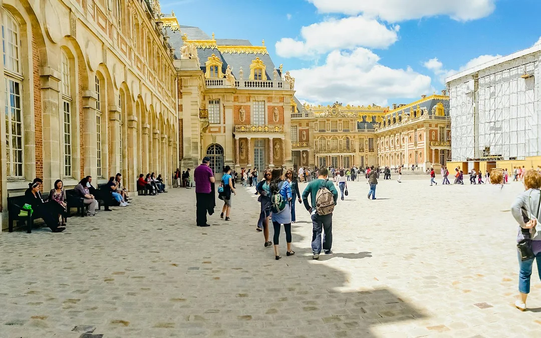 From Paris: Versailles Palace Guided Tour with Transfers Image 2