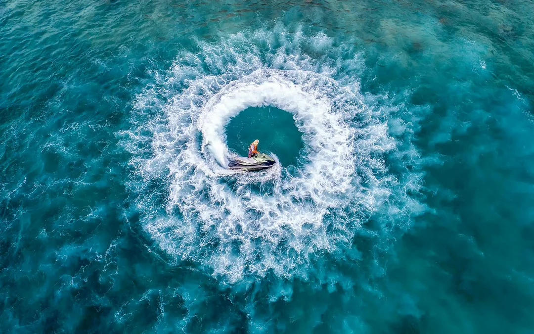 From Pattaya: Koh Larn Island Day Trip with Beach Activities & Drone Photos Image 3