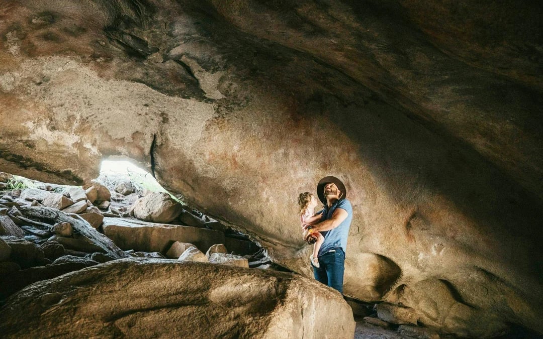 From Perth: Wave Rock, York and Aboriginal Culture Tour Image 3