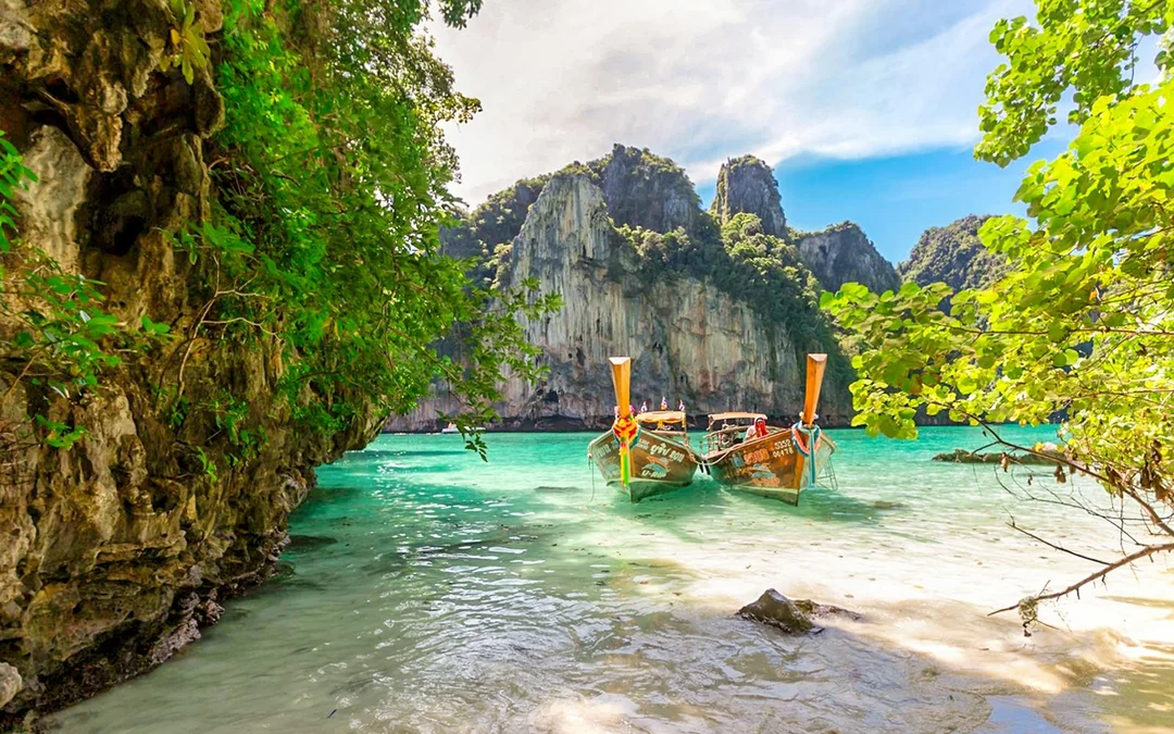 From Phi Phi: Maya Bay Custom Private Longtail Boat Tour with Snorkeling Image 2