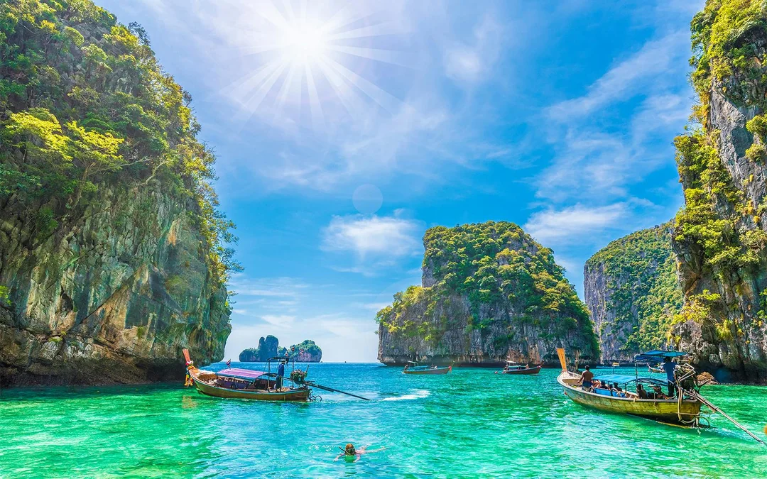 From Phi Phi: Maya Bay Speedboat Tour with Snorkeling Image 5