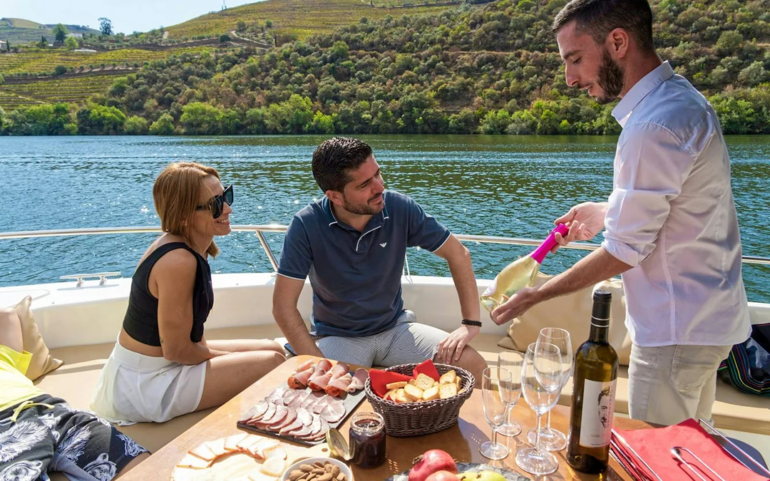 From Pinhão: Douro Valley Boat Tour with Wine Tasting and Lunch Image 3