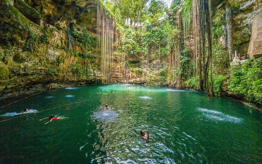 From Playa del Carmen: Chichén Itzá, Ekʼ Balam & Cenote Tour with Lunch (Without Taxes) Image 11