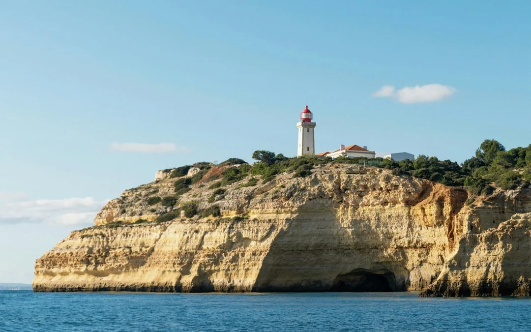 From Portimão: Benagil Cave & Marinha Beach Sunset Boat Tour Image 9