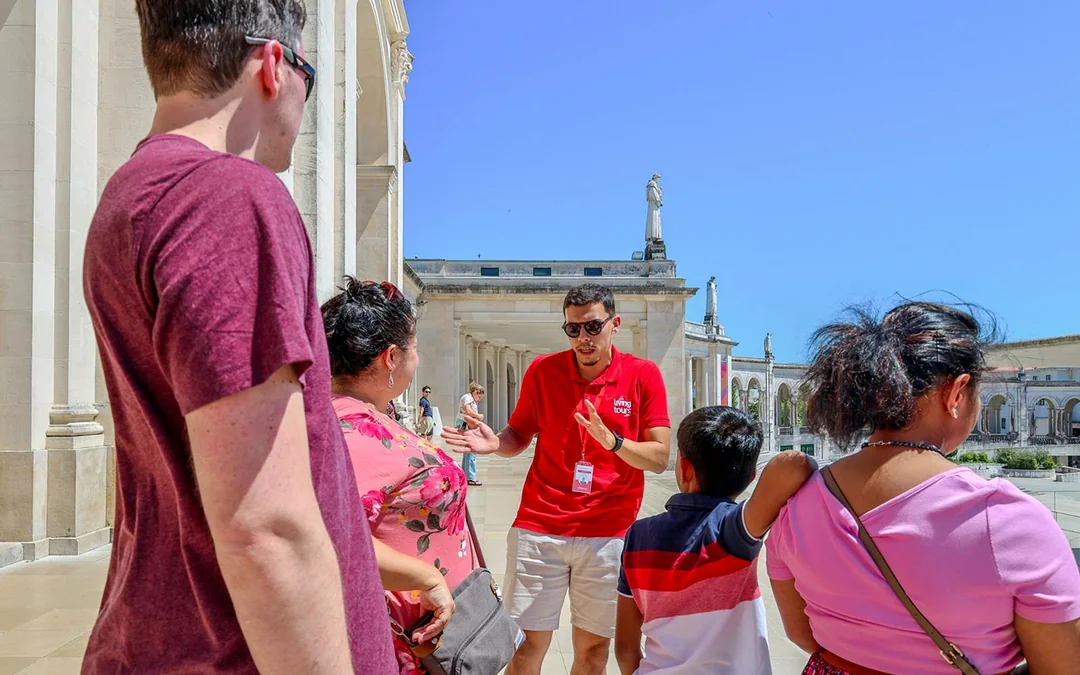 From Porto: Fátima & Coimbra Full-Day Trip Image 4