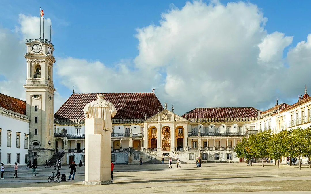 From Porto: Fátima & Coimbra Full-Day Trip Image 5