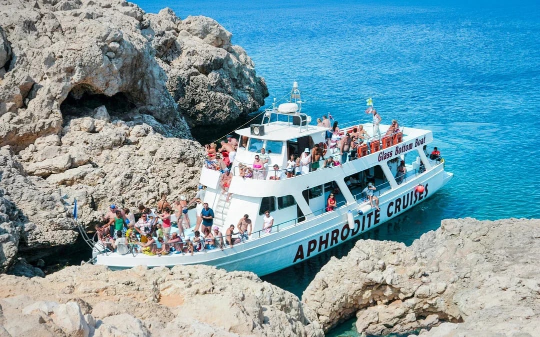 From Protaras: Blue Lagoon Cruise to Sea Caves & Turtle Cove Image 7
