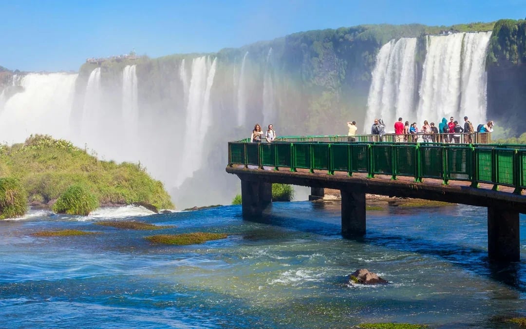 From Puerto Iguazú: Iguazú Falls Tour without Park Entry Image 8