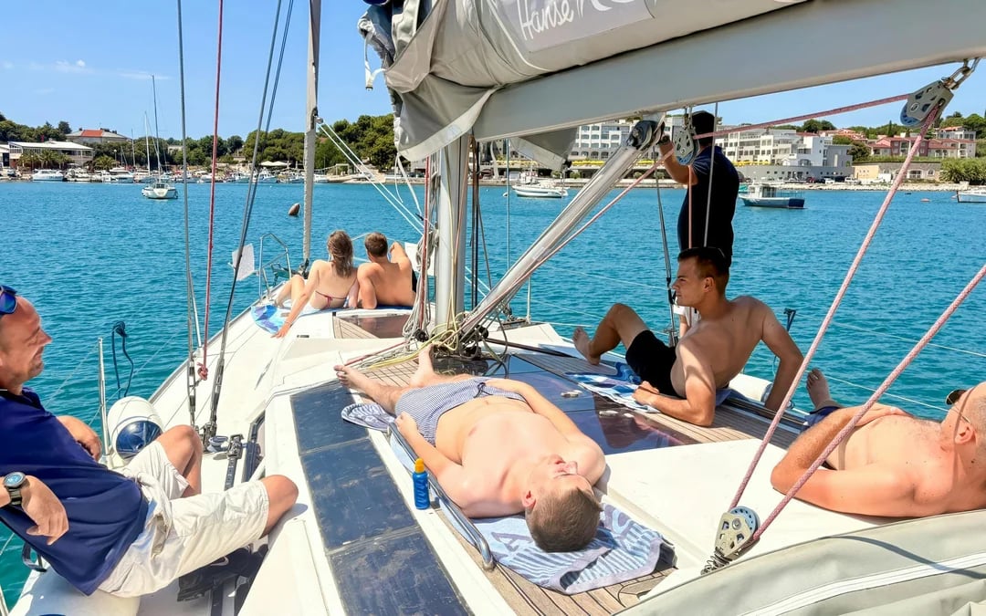 From Pula: Brijuni Islands & Dolphin Sailing Small-Group Sunset Cruise with Drinks Image 4