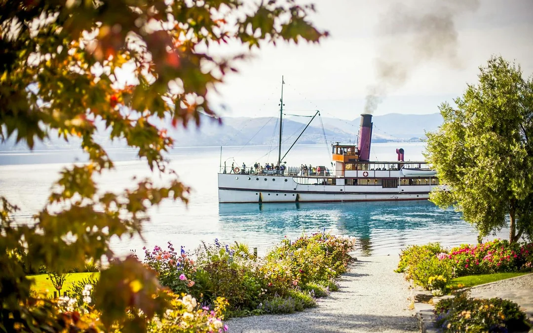 From Queenstown: TSS Earnslaw Cruise with Walter Peak Horse Trekking Image 2