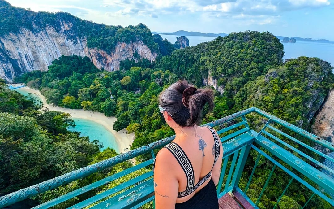 From Railay: Private Longtail Boat Island-Hopping Tour Image 9
