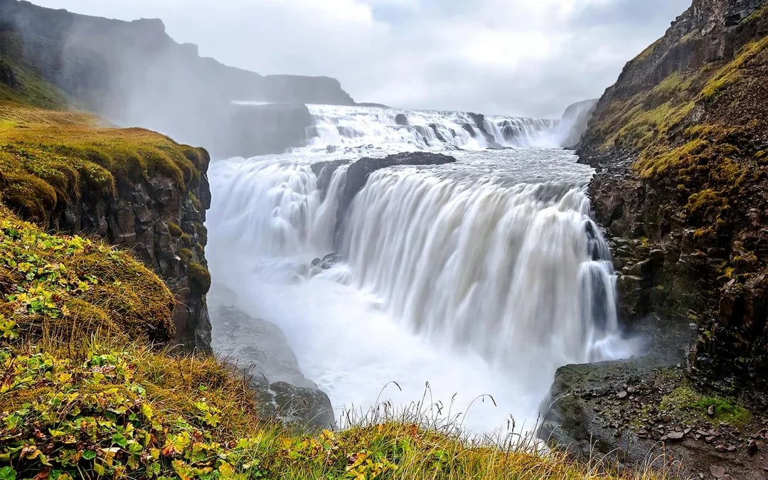 From Reykjavik: Day Tour of Golden Circle, Kerid Crater & Secret Lagoon Image 4