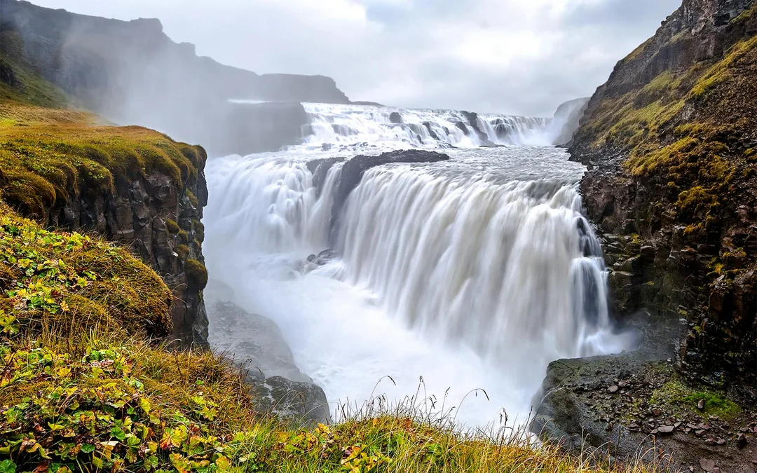From Reykjavik: Day Tour of Golden Circle, Kerid Crater & Secret Lagoon Image 4