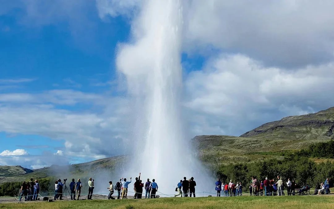 From Reykjavik: Golden Circle Full-Day Guided Tour Image 2