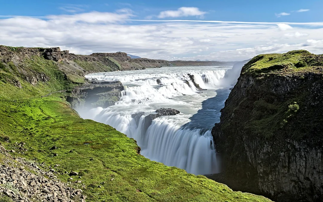 From Reykjavik: Golden Circle Full-Day Guided Tour Image 3