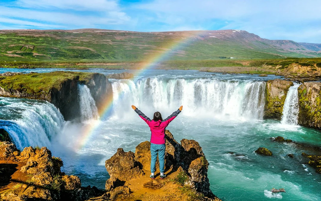 From Reykjavik: Golden Circle, Kerid Crater & Blue Lagoon Tour Image 1