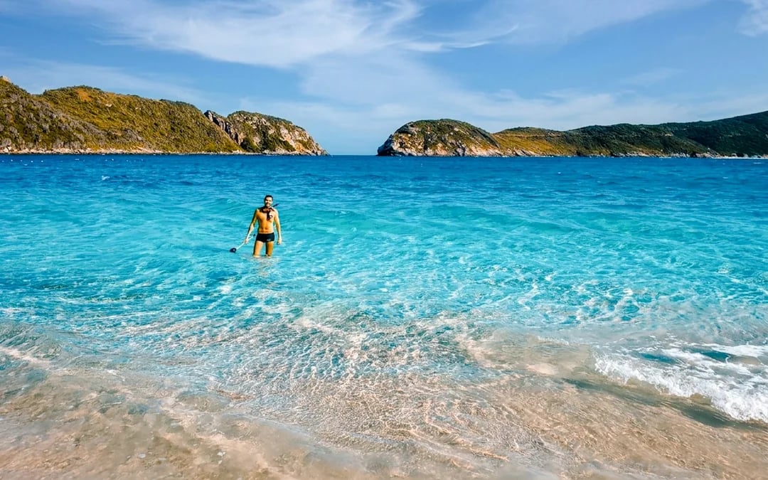 From Rio de Janeiro: Arraial do Cabo Day Trip with Boat Cruise and Lunch Image 9