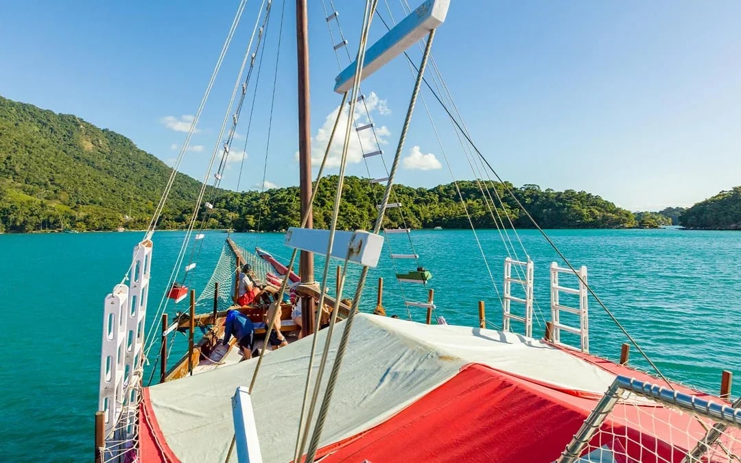 From Rio: Ilha Grande Full-Day Tour with Schooner Cruise Image 3