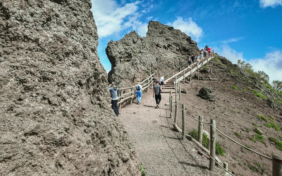 From Rome: Mount Vesuvius Entry Tickets with Round-Trip Transfers Image 7